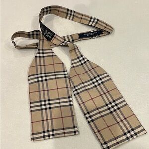 Burberry Beige Check Pattern Bow Tie